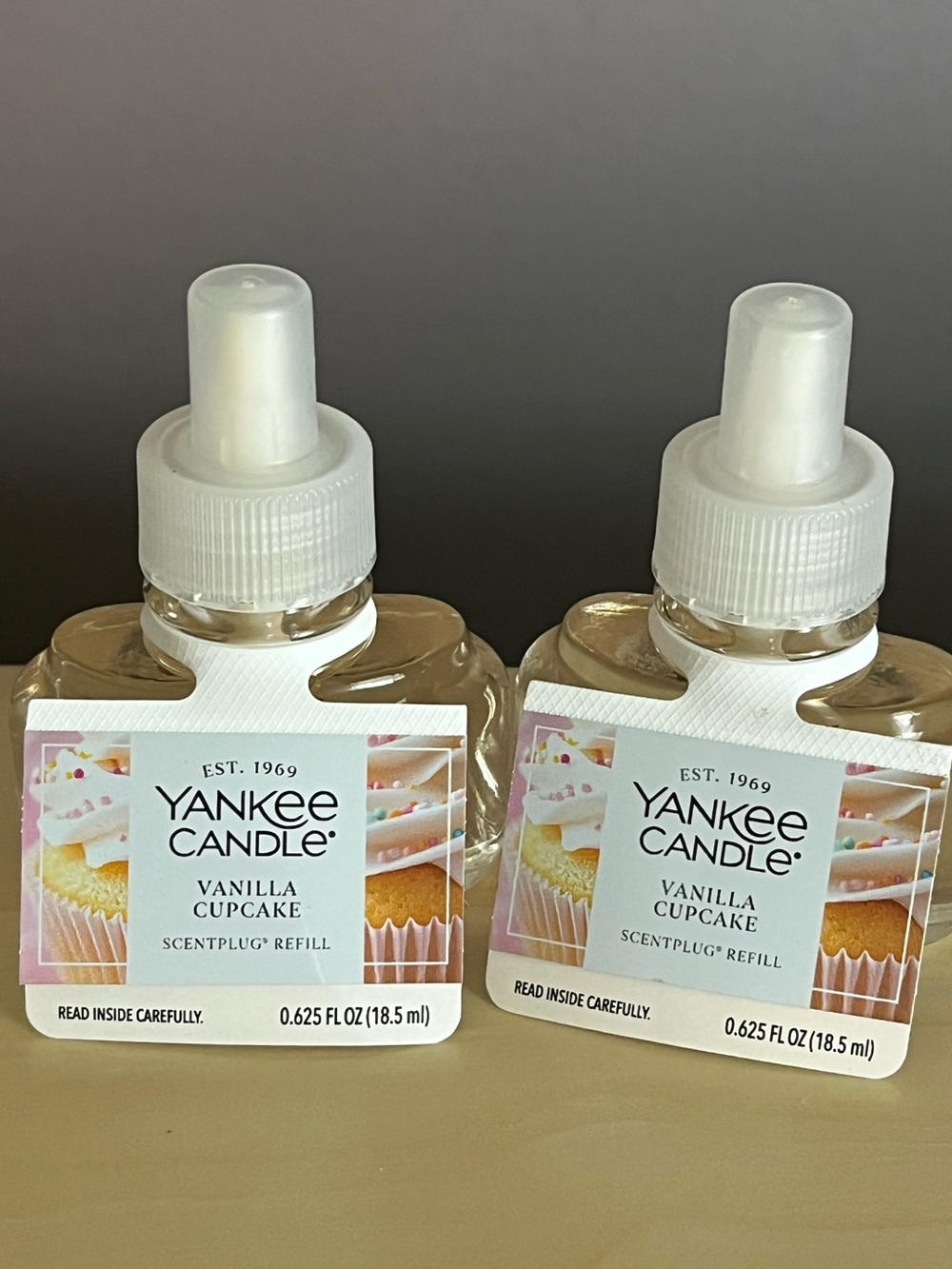 Two New Yankee Candle Vanilla Cupcake Plug In Scented Refills